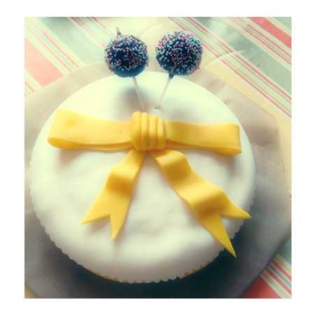 IDEES CREATIVES : Tuto - Réaliser un gâteau décoré avec des pop cakes