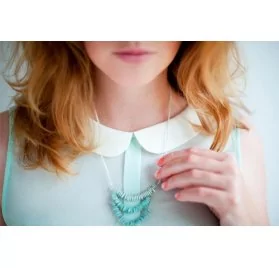 IDEES CREATIVES : Tuto : Réaliser un collier avec des pépins de melon, par Madiwi