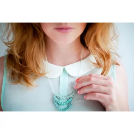 IDEES CREATIVES : Tuto : Réaliser un collier avec des pépins de melon, par Madiwi