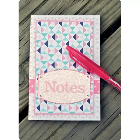 IDEES CREATIVES : Tuto : Réaliser un carnet de notes, par Toga