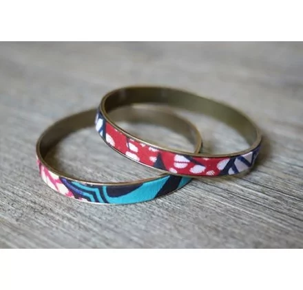 IDEES CREATIVES : Tuto : Réaliser un bracelet wax, par Amaya IDEES CREATIVES : Tuto : Réaliser un bracelet wax, par Amaya