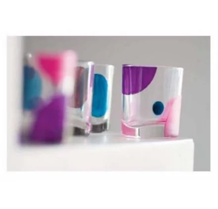 IDEES CREATIVES : Tuto : Réaliser des décos sur verre, par Pébéo IDEES CREATIVES : Tuto : Réaliser des décos sur verre, par Pébéo