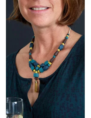 IDEES CREATIVES : Tuto - Réception chic - le collier bleu et jaune
