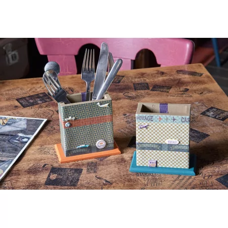 IDEES CREATIVES : Tuto - Décoration d'une auberge de jeunesse - Les petits rangements en bois