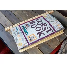 IDEES CREATIVES : Tuto - Décoration d'une auberge de jeunesse - Le Guest Book