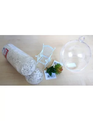 IDEES CREATIVES : Tuto vidéo : Réalisation mini jardin et mise en ambiance dans une scraproom, par Blandine et Sonia