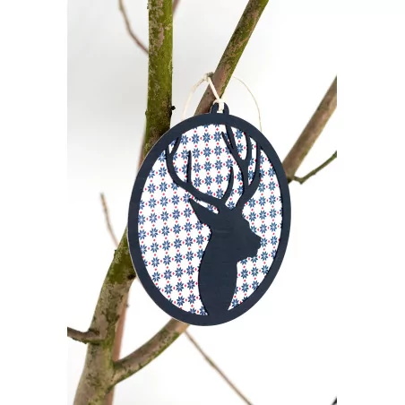 IDEES CREATIVES : Idée créative - Noël Ecossais - La décoration de l'arbre - Avec la tête de renne de face