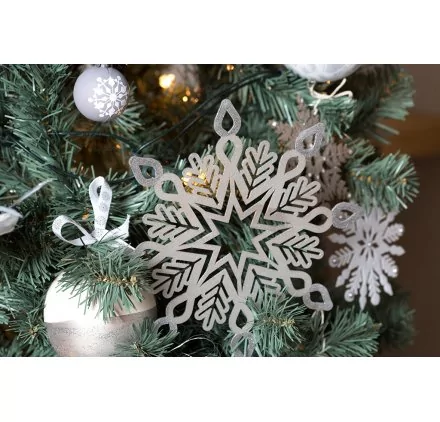 IDEES CREATIVES : Le Noël Perle - La décoration du sapin - Le grand flocon embossé IDEES CREATIVES : Le Noël Perle - La décoration du sapin - Le grand flocon embossé