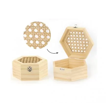 AFFAIRES : Boîte en bois hexagonale avec cannage 'Graine Créative' 16.5x8x14.3 cm AFFAIRES : Boîte en bois hexagonale avec cannage 'Graine Créative' 16.5x8x14.3 cm
