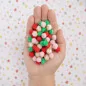 80 Pompons ronds 'Crate Paper - Mittens & Mistletoe' 80 Pompons ronds 'Crate Paper - Mittens & Mistletoe'