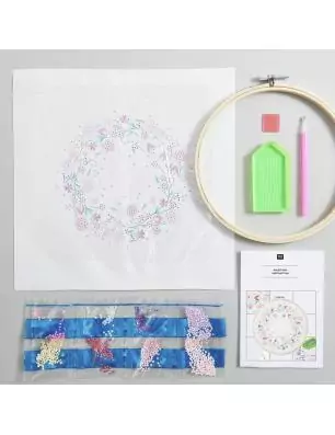 DECORATION : Kit Diamond Painting sur toile 'Rico Design' Couronne de fleurs 20 cm